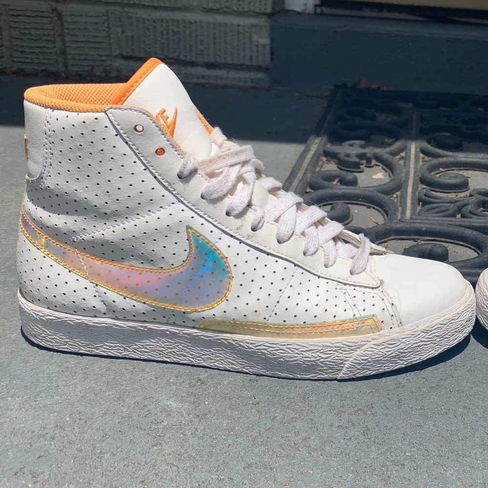 Vintage Nike sneakers